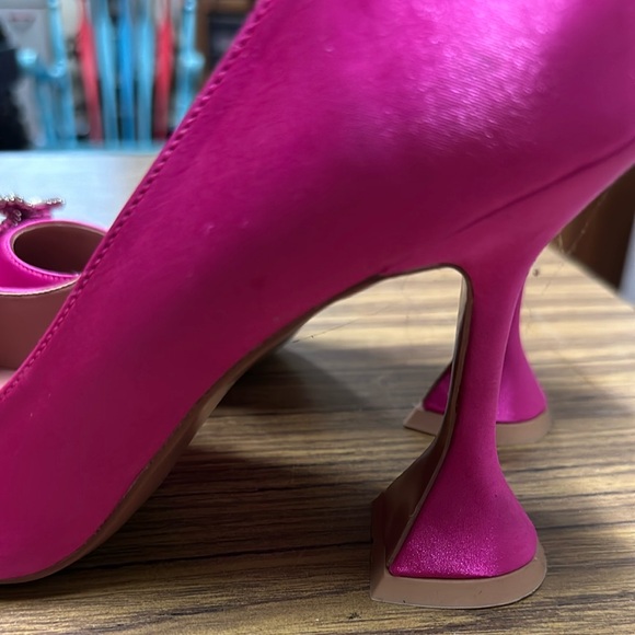 ‼️$10 - Zzheels Women's Triangle Heel Pumps Pointed Toe Size 10 Fuchsia Pink - Picture 5 of 10